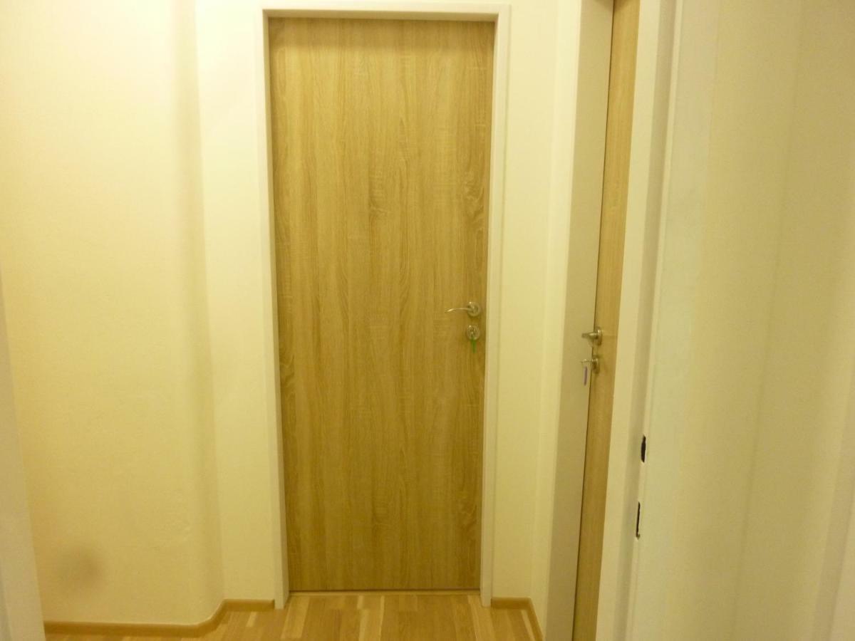 Apartman Van Ng Praga Zewnętrze zdjęcie